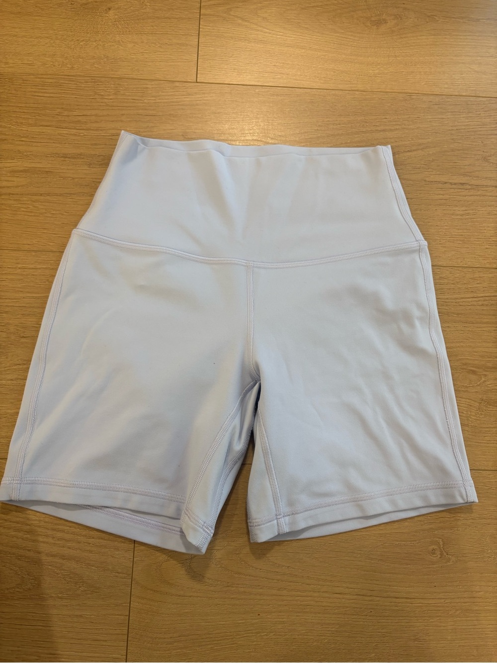 Lulu-lemon Light Lavender/light blue Women’s Bike Shorts